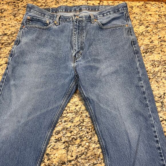 Levi's 505 Mens 38x30 Straight Fit Stonewash Blue Denim‎ Jeans Medium Wash - Picture 2 of 8